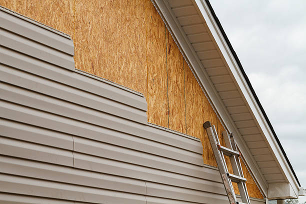 24/7 Emergency Vinyl Siding experts in Lancaster, TX